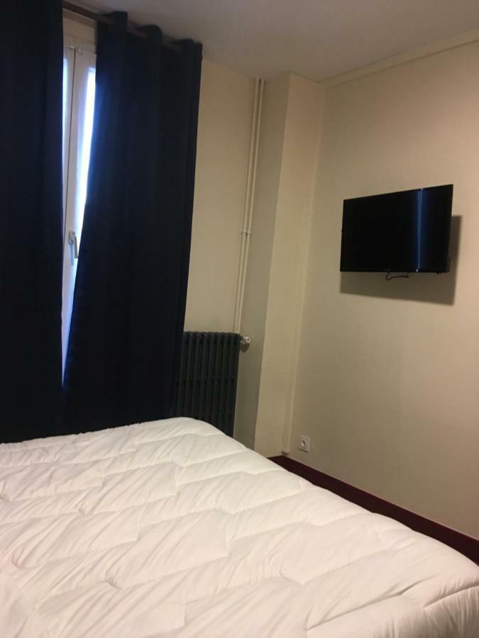 Hotel De Strasbourg Aulnay-sous-Bois Buitenkant foto