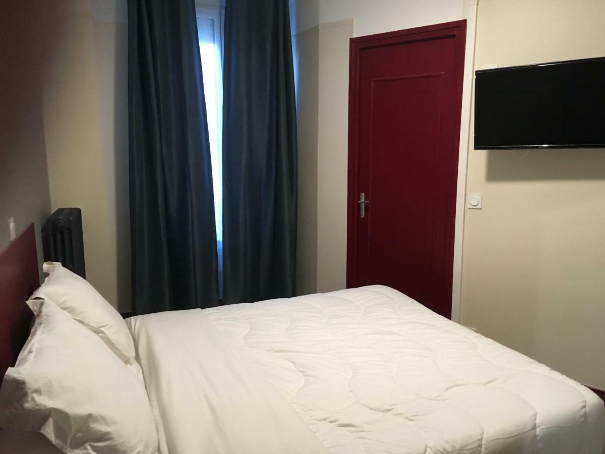 Hotel De Strasbourg Aulnay-sous-Bois Buitenkant foto